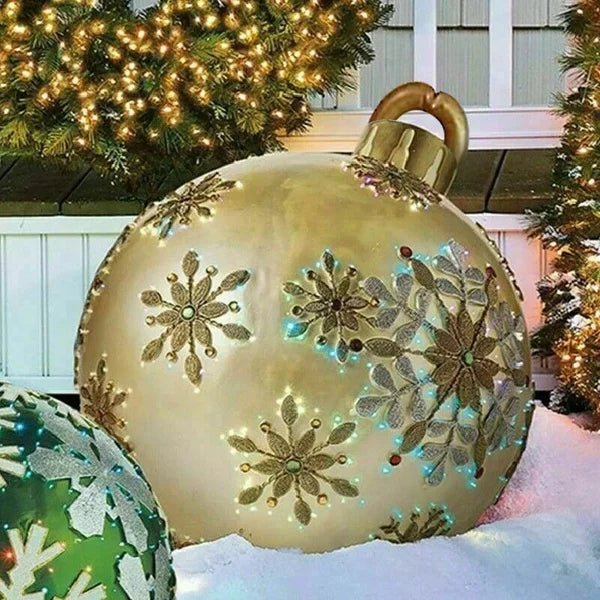 MegaSphere | Draai hoofden en verspreid vrolijkheid met deze enorme kerstballen!
