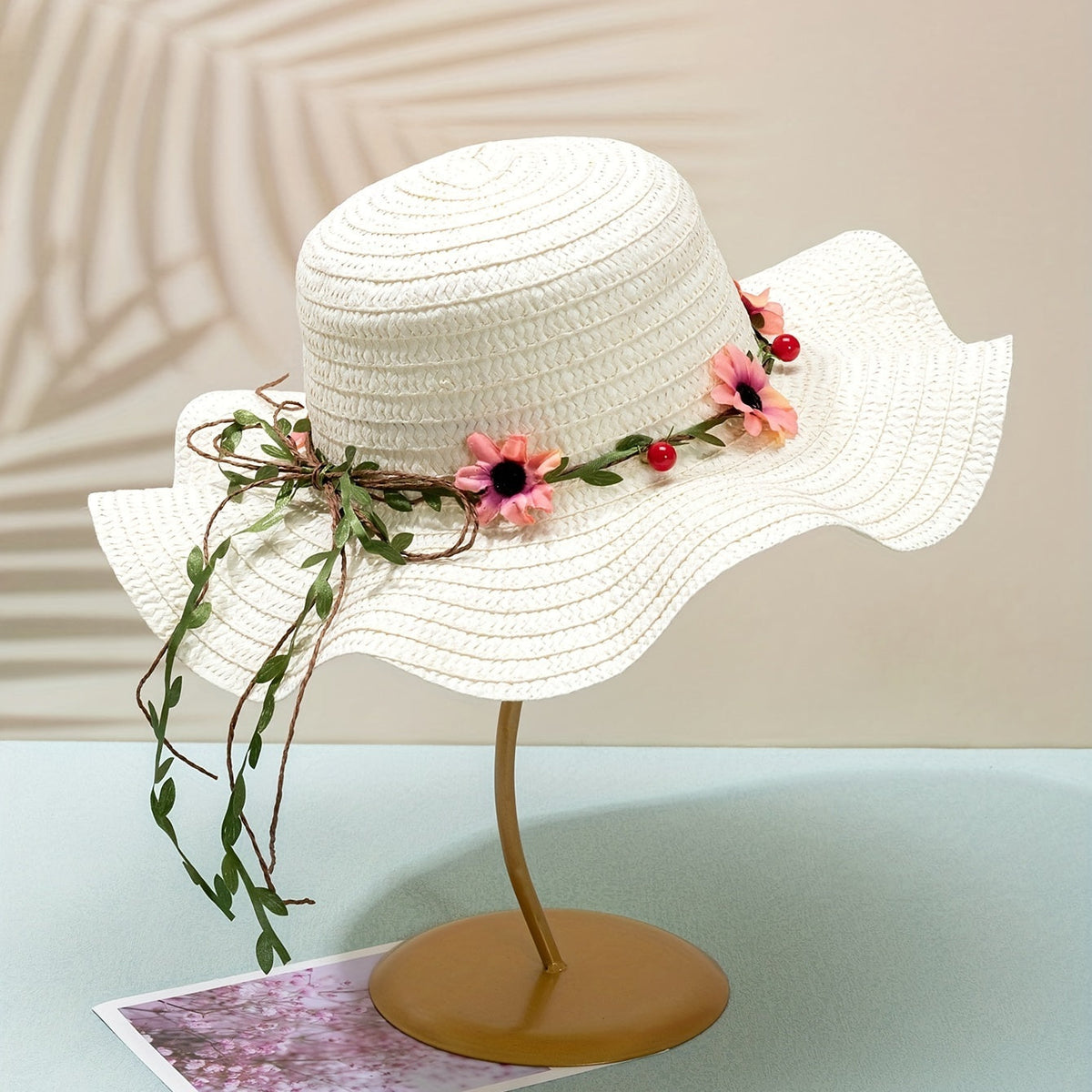 Dames Zomer Strohoed met Bloemen- en Fruitdetails – Solène