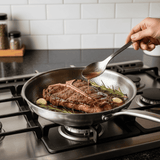TitanForge Premium Koekenpan | Hittebestendige Antiaanbak Titanpan voor alle kookplaten