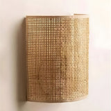 Tijdloze Gevlochten Rieten Wandlamp – WeaveGlow