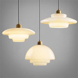 Mid-Century Witte Glazen Hanglamp – Verstelbare Messing Hanglamp
