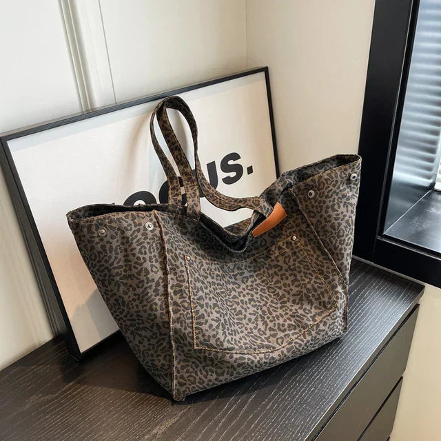 Oversized canvas schoudertas met luipaardprint - Paars