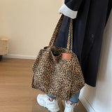 Oversized canvas schoudertas met luipaardprint - Paars