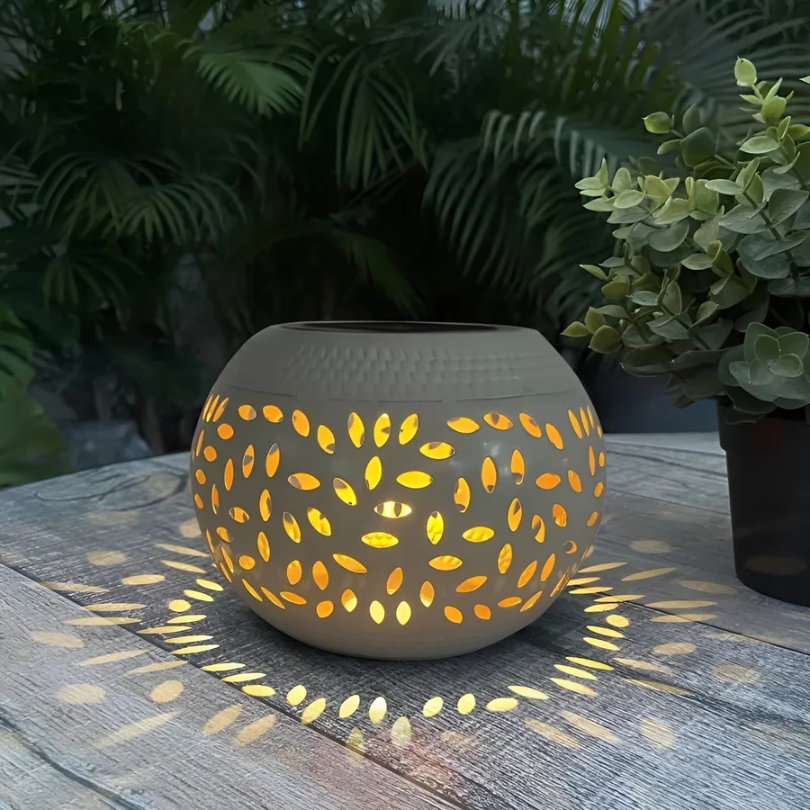 Gepunte Zonne- tuinverlichting - LumoPattern
