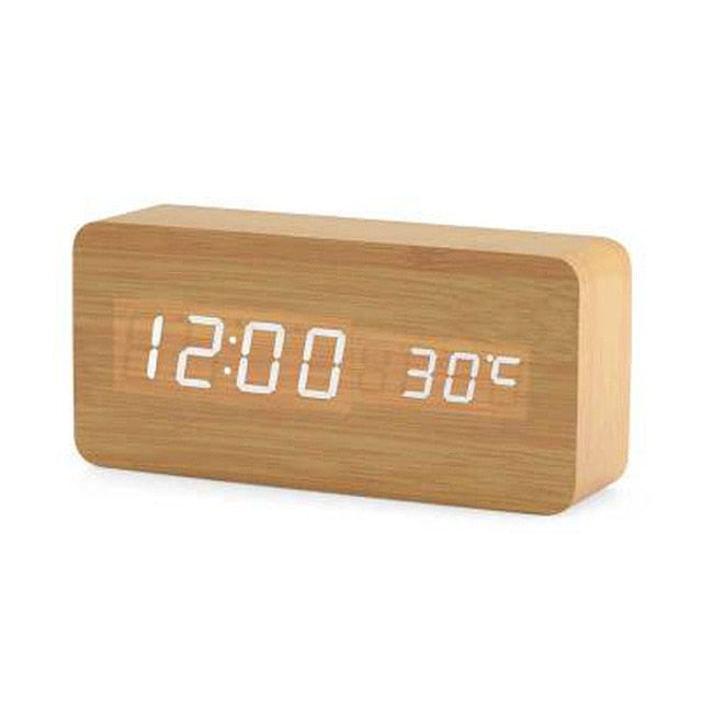 Minimalistische Digitale LED Wekker met Spraakbesturing
