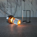 Moderne LED tafellamp met aanraakschakelaar en elegante metalen frame