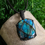 Mystieke Labradoriet Draakshart Ketting – Aris