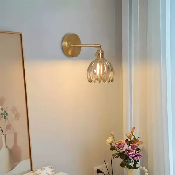 Retro Tulp Glas Wandlamp – Vintage Bloemige Elegantie voor een Warme Gloed
