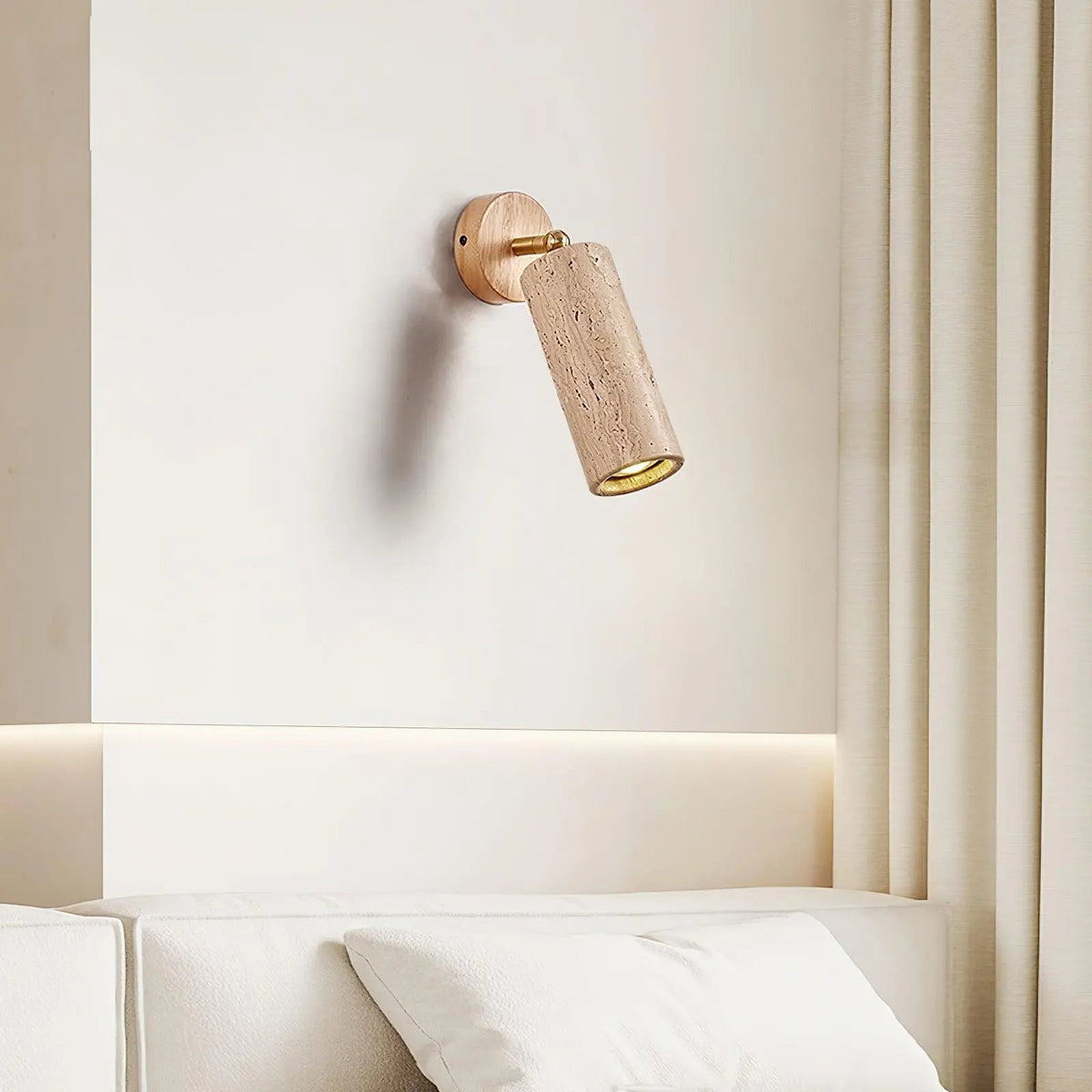 Lâit Wandlamp – Luxe Design met Houten en Travertijnen Details