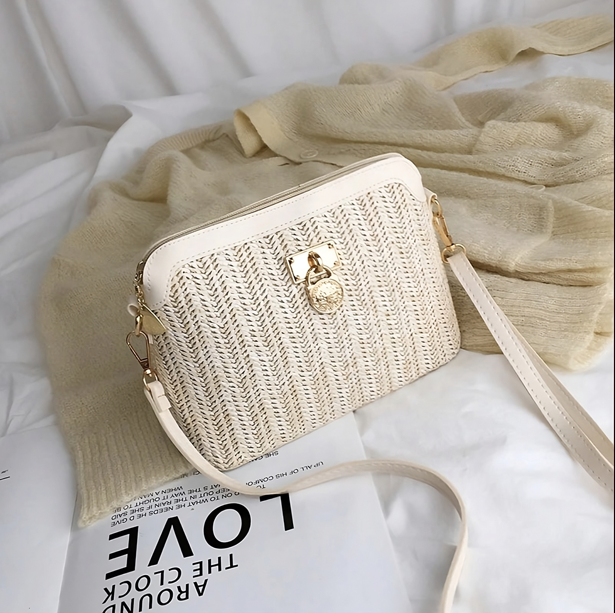 Boho Gevlochten Stro Schoudertas – Elegant en Licht