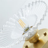 Geribbelde Glazen Bloem Plafondlamp – Vintage Elegantie met een Bloemige Touch