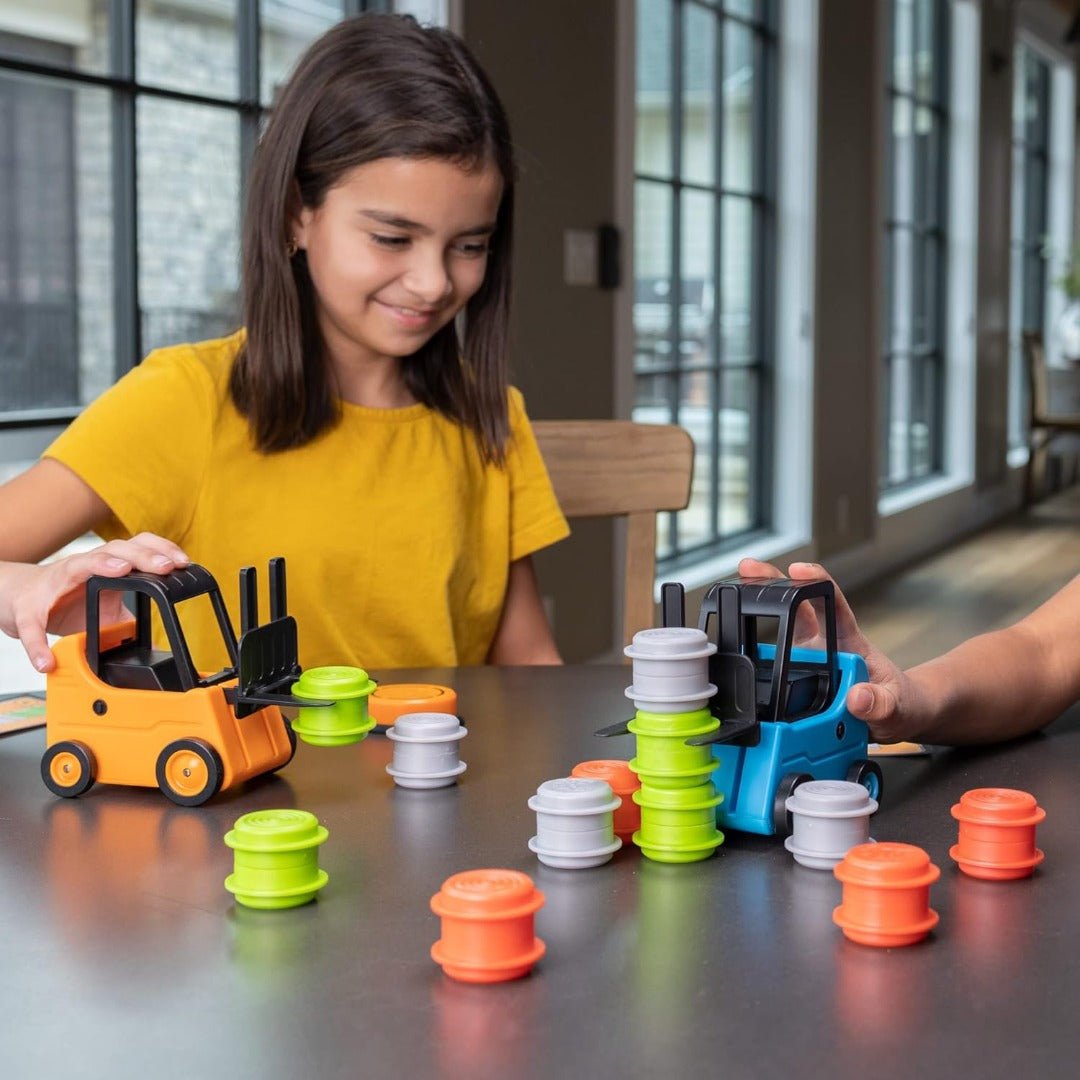 Stapelspeelgoed met Heftruck – Leerzaam spel ter bevordering van behendigheid en concentratie