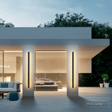 Strakke Verticale LED Wandlamp – Weerbestendige Buiten Elegantie