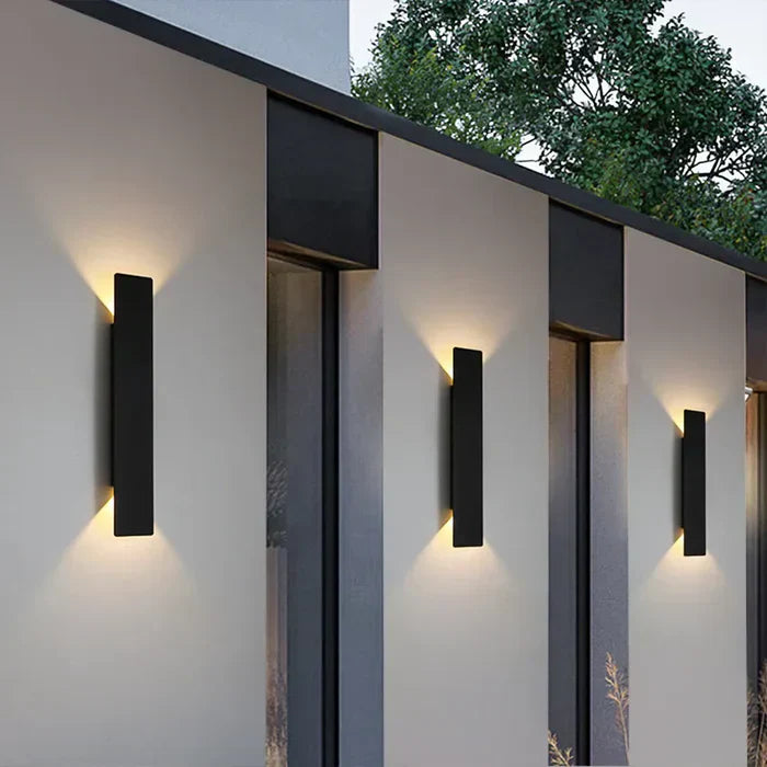 StormGlow Light - LED Weerbestendige Buitenwandlamp