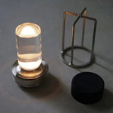 Retro Lamp | Verlicht je ruimte met tijdloze elegantie!