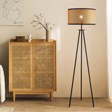 Rieten Driepoot Vloerlamp – Natuurlijke Elegant met Moderne Stijl