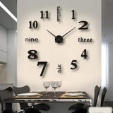 TimeLys | Esthetische Wandklok met Uniek Ontwerp