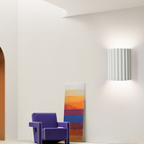 Moderne Golvende Wandlamp – Stijlvol Up & Down Harsontwerp