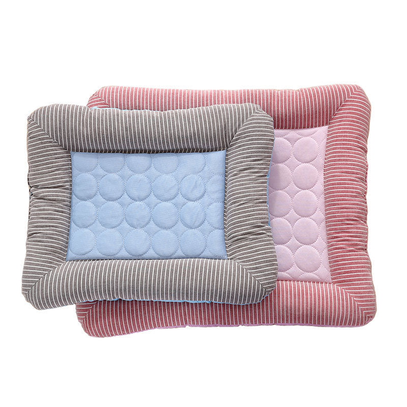 Verkoelende Huisdiermat voor Hond of Kat – Zomer Koelmat van Ice Silk in Blauw of Roze