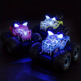 DinoBlaze Stuntauto - Spectaculaire RC Monstertruck met Rook & Licht