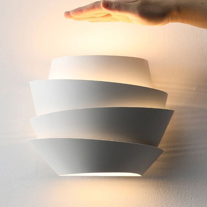 Gelaagde Wandlamp – Stijlvol en Artistiek