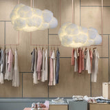 Moderne witte hanglamp voor de slaapkamer met dubbele lampenkap