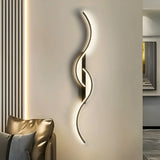 WaveGlow – Moderne Gebogen Wandlamp