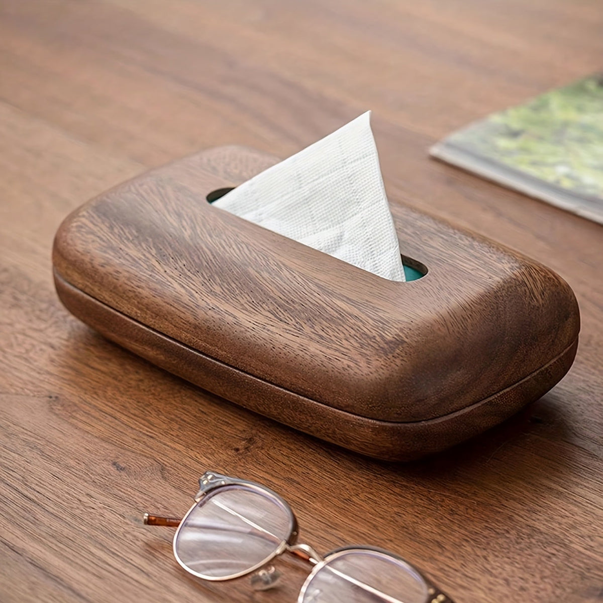 Walnoten Tissuebox Houder – Elegant en Functioneel Design