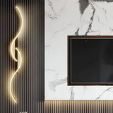 WaveGlow – Moderne Gebogen Wandlamp