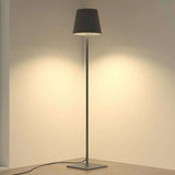Moderne Oplaadbare LED Vloerlamp – Verstelbaar & Waterproof IP54