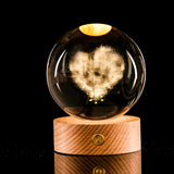3D Kristallen LED Lamp – Decoratieve Lichtbol met Houten Basis