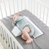 SafeNest – Verstelbaar anti-rolkussen in W-vorm voor baby's