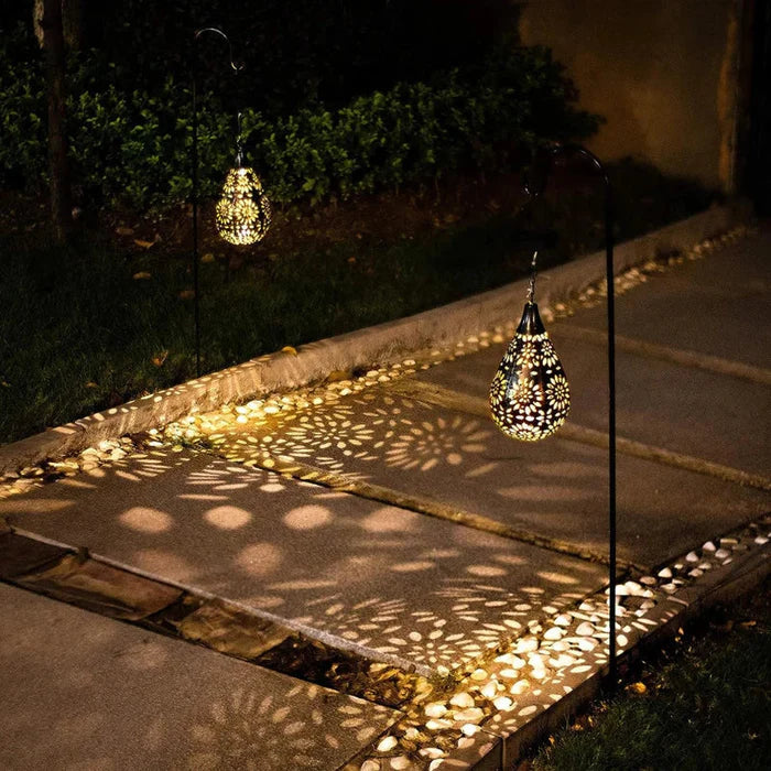 Zonne-energie & Weerbestendige Tuinlamp – SolarLuxe