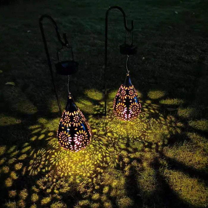 Zonne-energie & Weerbestendige Tuinlamp – SolarLuxe