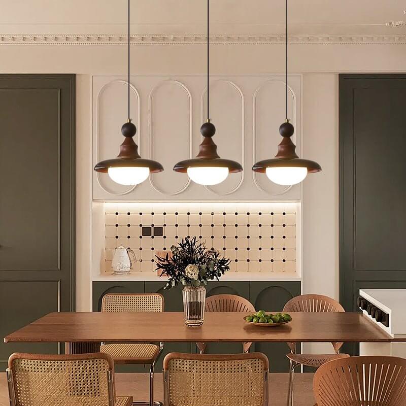 Hanglamp met houten accenten