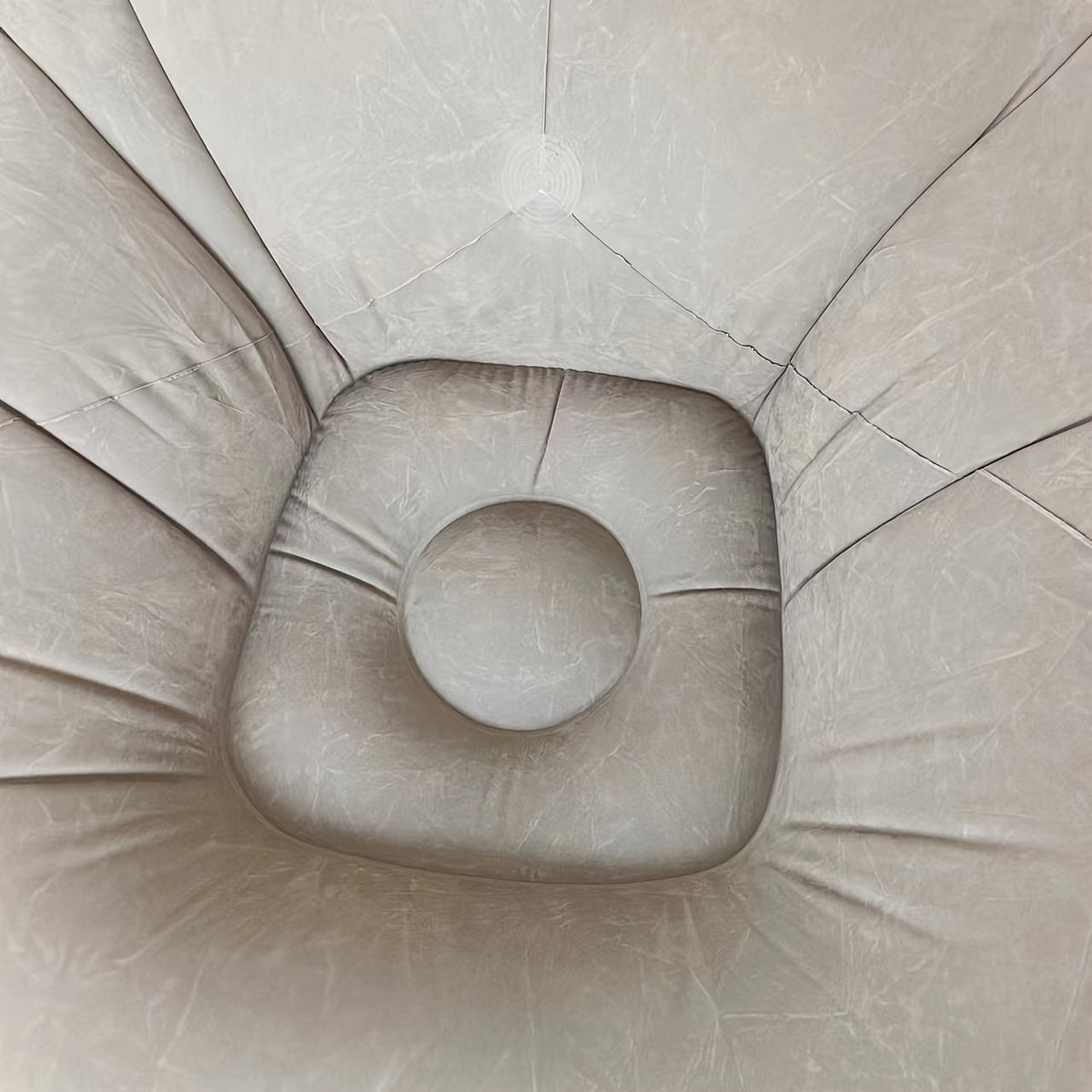 Zachte Opblaasbare Loungestoel – Relaxed en Compact voor Binnen en Buiten