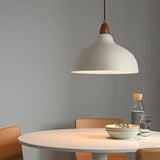 Moderne Hanglamp met Houten Accent – Minimalistisch Design
