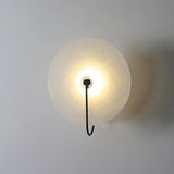 Alabaster LED Wandlamp – Elegant en Rustig Licht