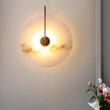 Alabaster LED Wandlamp – Elegant en Rustig Licht