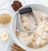 Handige Deegstamper – Mixen met gemak