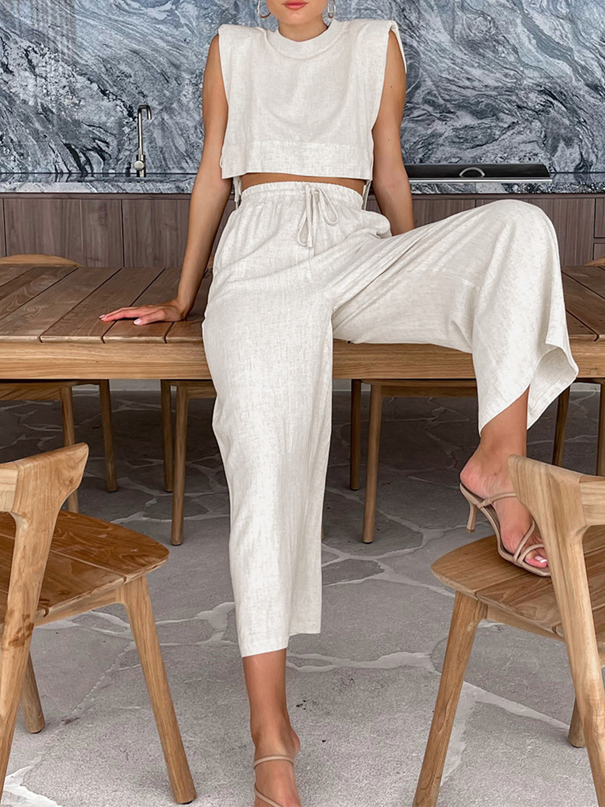 Twee-delig zomer-set met crop-top en broek – Valeria