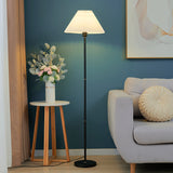 Retro vloerlamp met stoffen kap en ijzeren voet voor woonkamer en slaapkamer