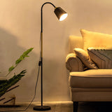 Minimalistische vloerlamp met ronde PVC-kap