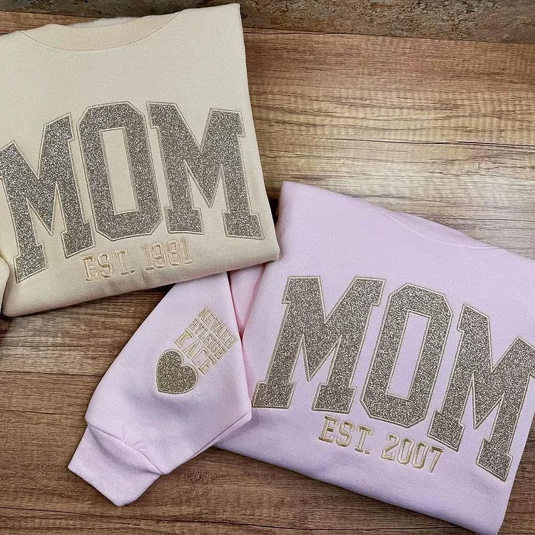 GlowMama | Vier je reis als moeder met een sweatshirt dat jouw verhaal vertelt