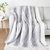 WILDCOZY – Knusse Berenveldeken met Hertenmotief – Omkeerbaar Pluche Comfort