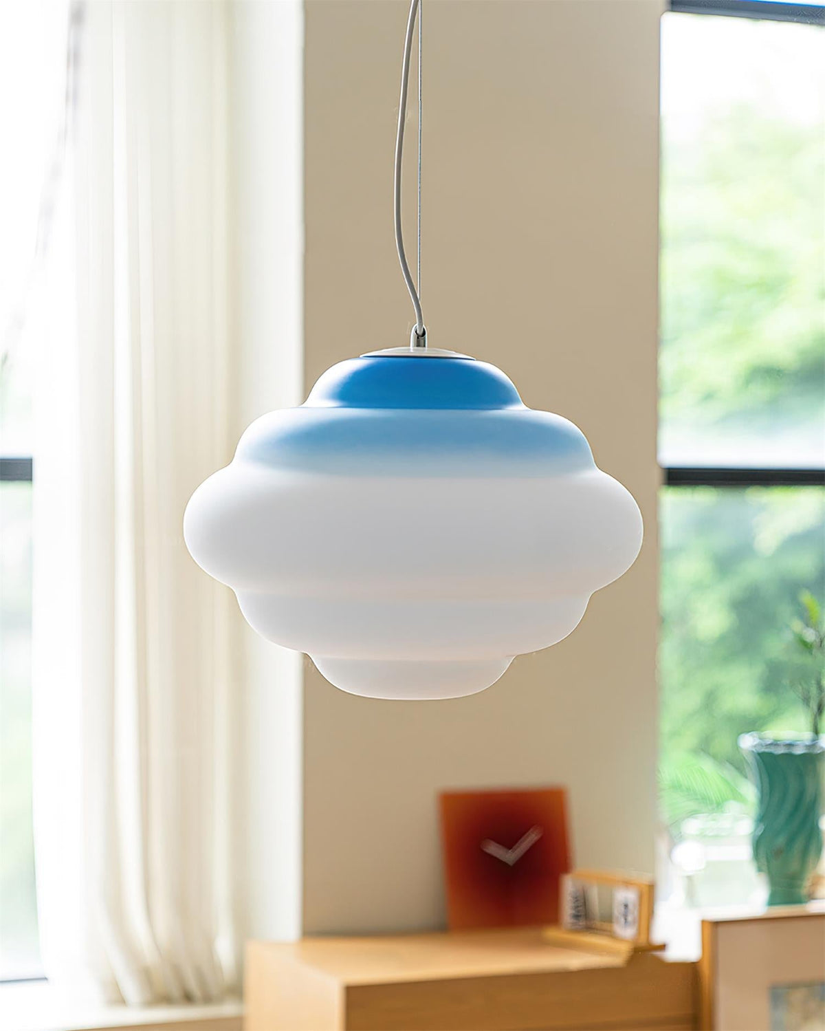Hanglamp met kleurverloop en zachte lichtverdeling - Aérola