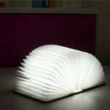 IllumiBook | De perfecte lamp voor elke boekenliefhebber!