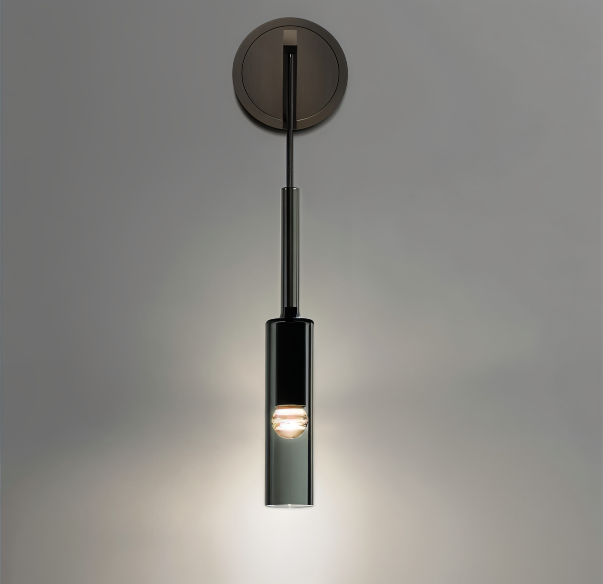 Minimale Wandlamp met Rookglas – Orvane