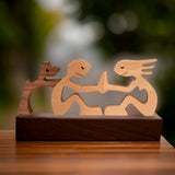 Paws of Love - Hond en Mens Handgemaakte Houten Sculptuur - Symbool voor Eeuwige Verbondenheid