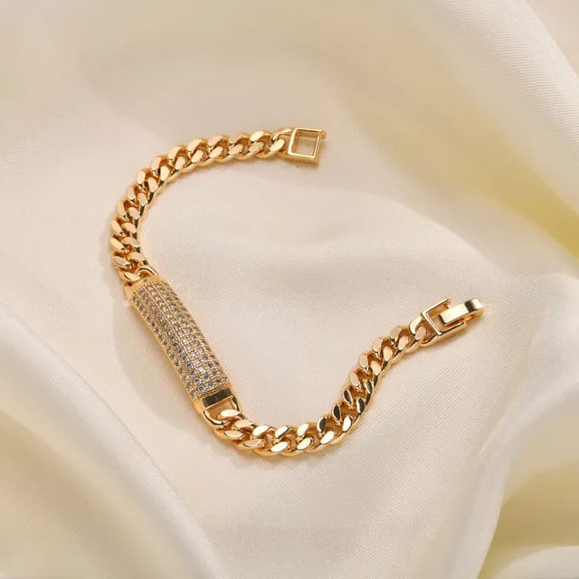 Jessica armband | Gouden sieraad met fonkelende stenen